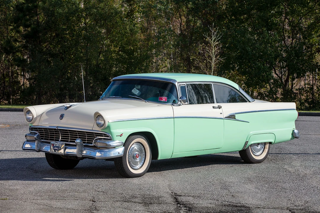 1956 Ford Customline - Image 16 of 31