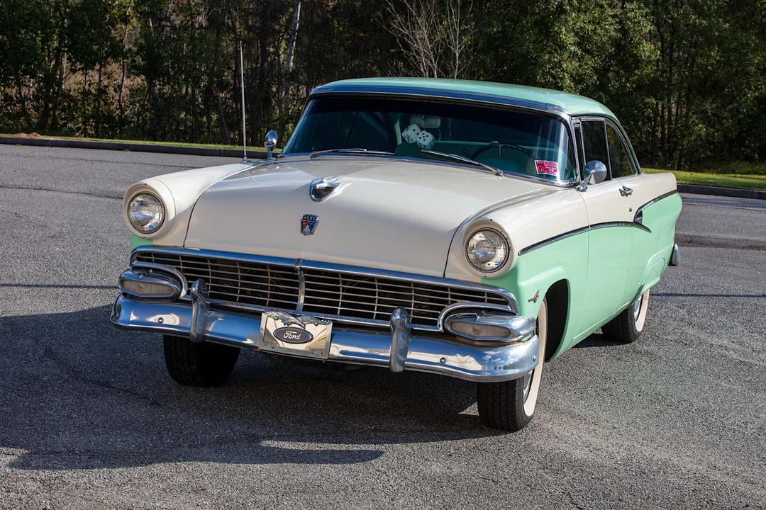 1956 Ford Customline - Image 20 of 31