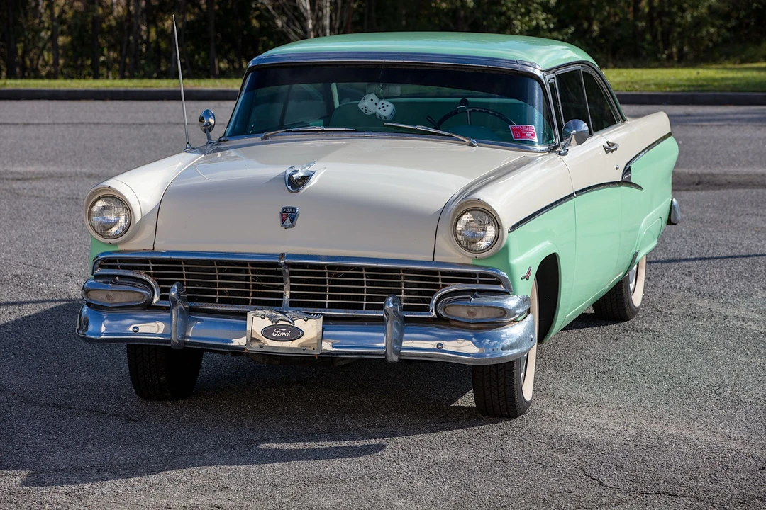 1956 Ford Customline - Image 19 of 31