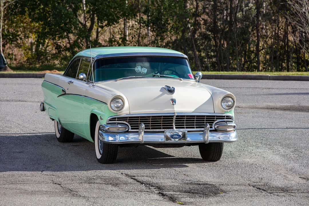 1956 Ford Customline - Image 14 of 31