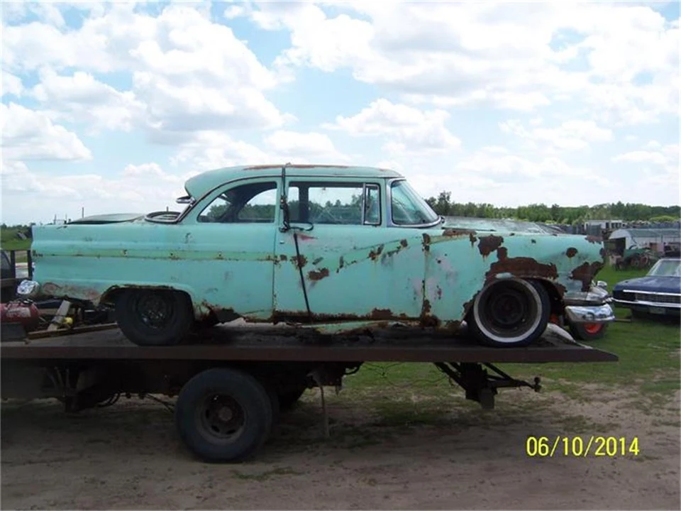 1956 Ford Fairlane 1st Gen - Image 2 of 20