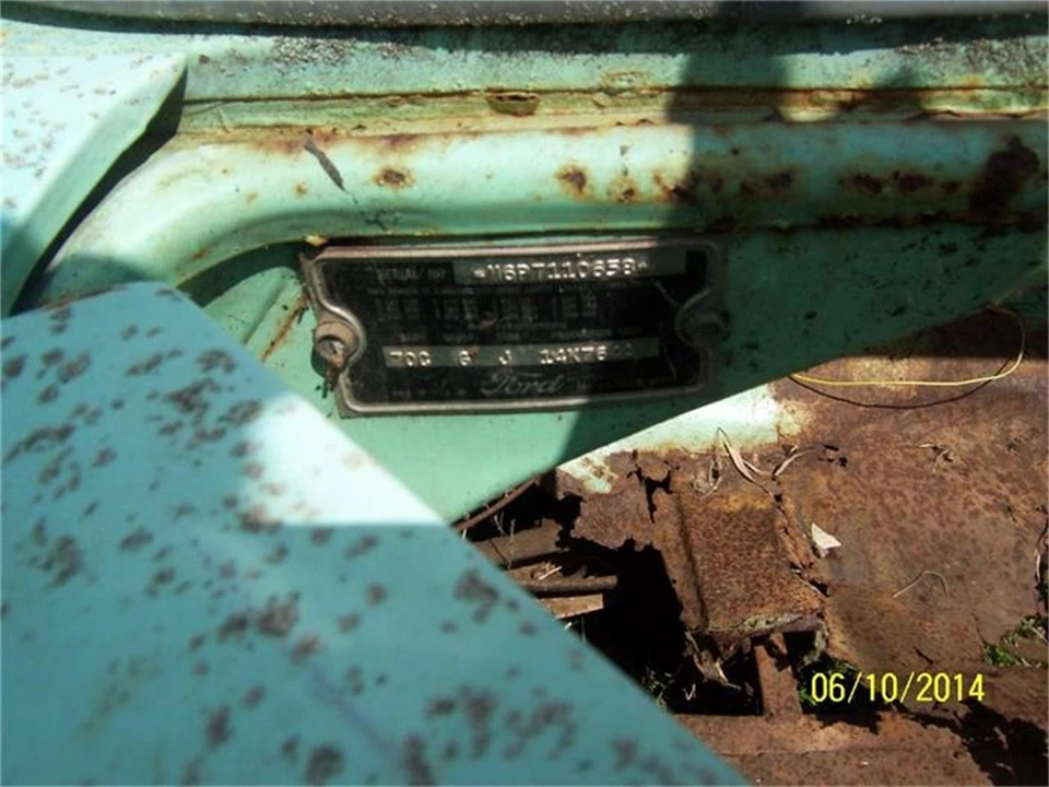 1956 Ford Fairlane 1st Gen - Image 11 of 20