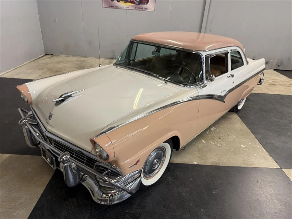 1956 Ford Fairlane 1st Gen - Image 12 of 31