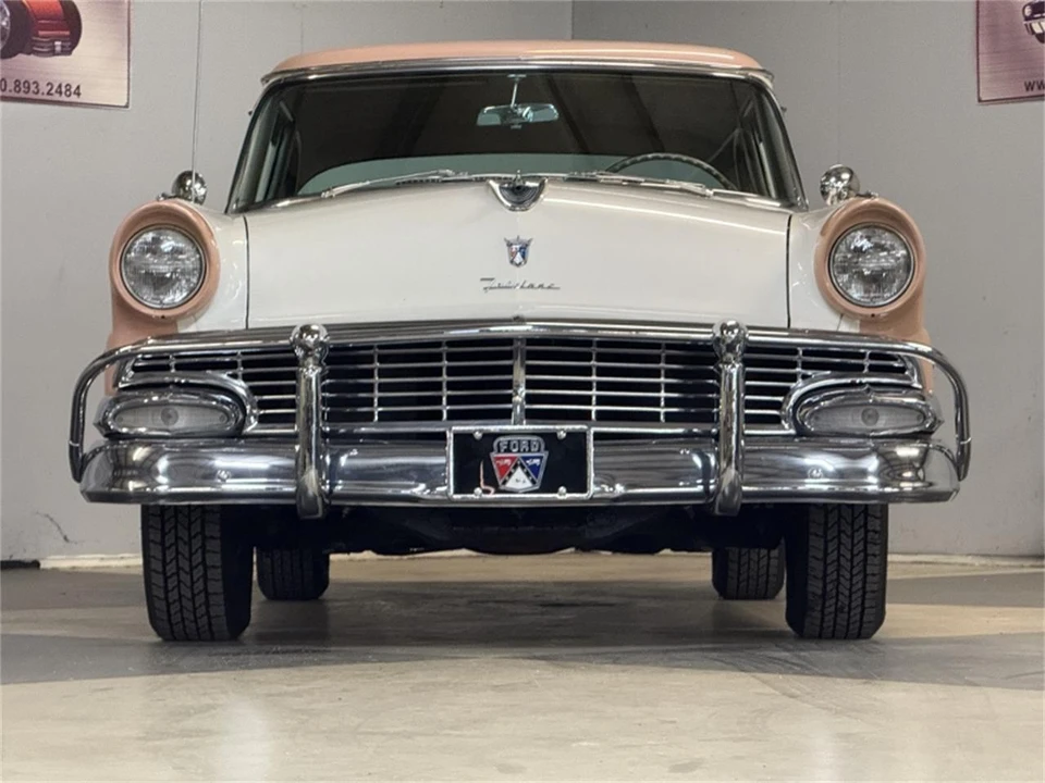 1956 Ford Fairlane 1st Gen - Image 3 of 31