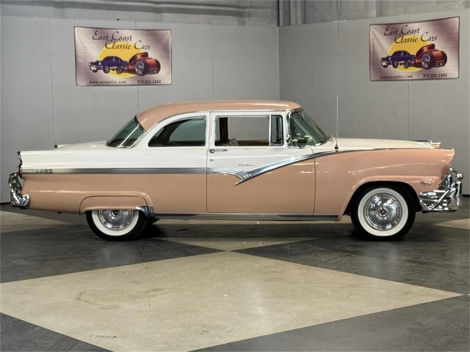 1956 Ford Fairlane 1st Gen - Image 5 of 31