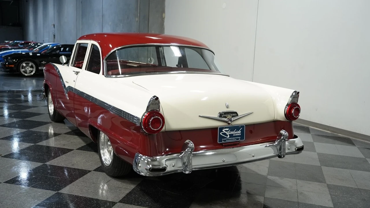 1956 Ford Fairlane 1st Gen - Image 9 of 12
