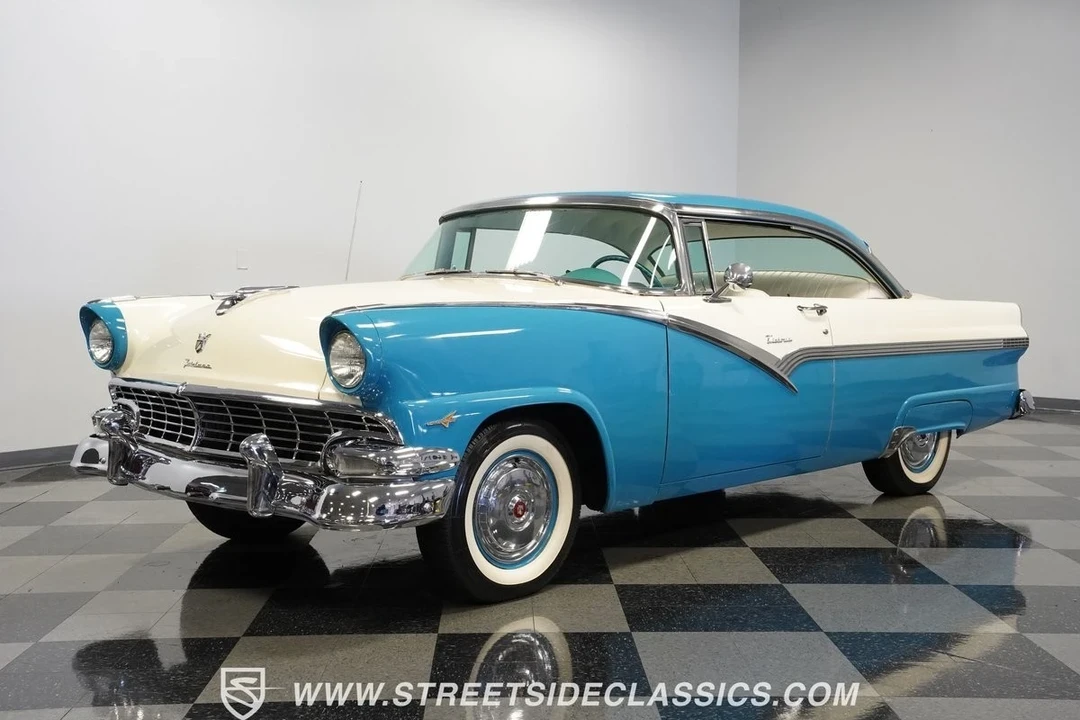 1956 Ford Fairlane 1st Gen - Image 6 of 12