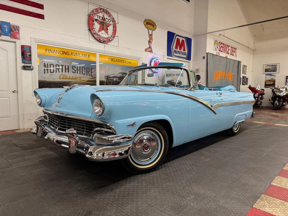 1956 Ford Fairlane 1st Gen - Image 3 of 31