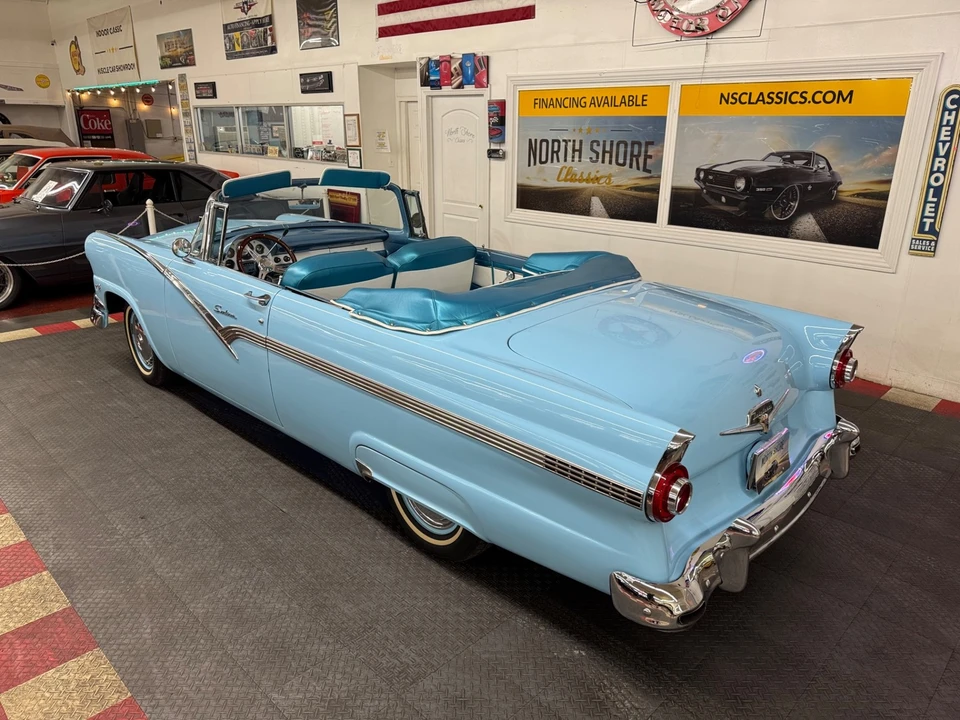 1956 Ford Fairlane 1st Gen - Image 4 of 31