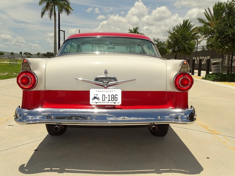 1956 Ford Fairlane 1st Gen - Image 25 of 29