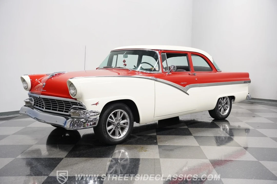 1956 Ford Fairlane 1st Gen - Image 6 of 12