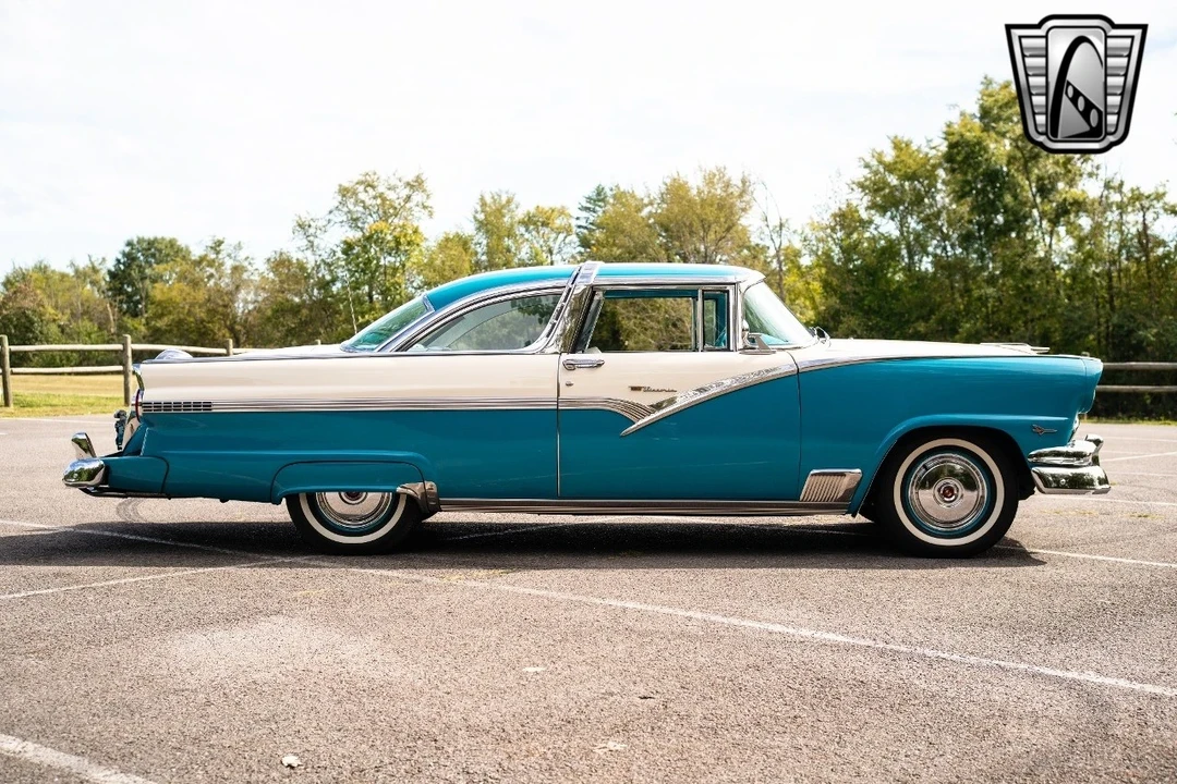 1956 Ford Fairlane 2nd Gen - Image 9 of 12