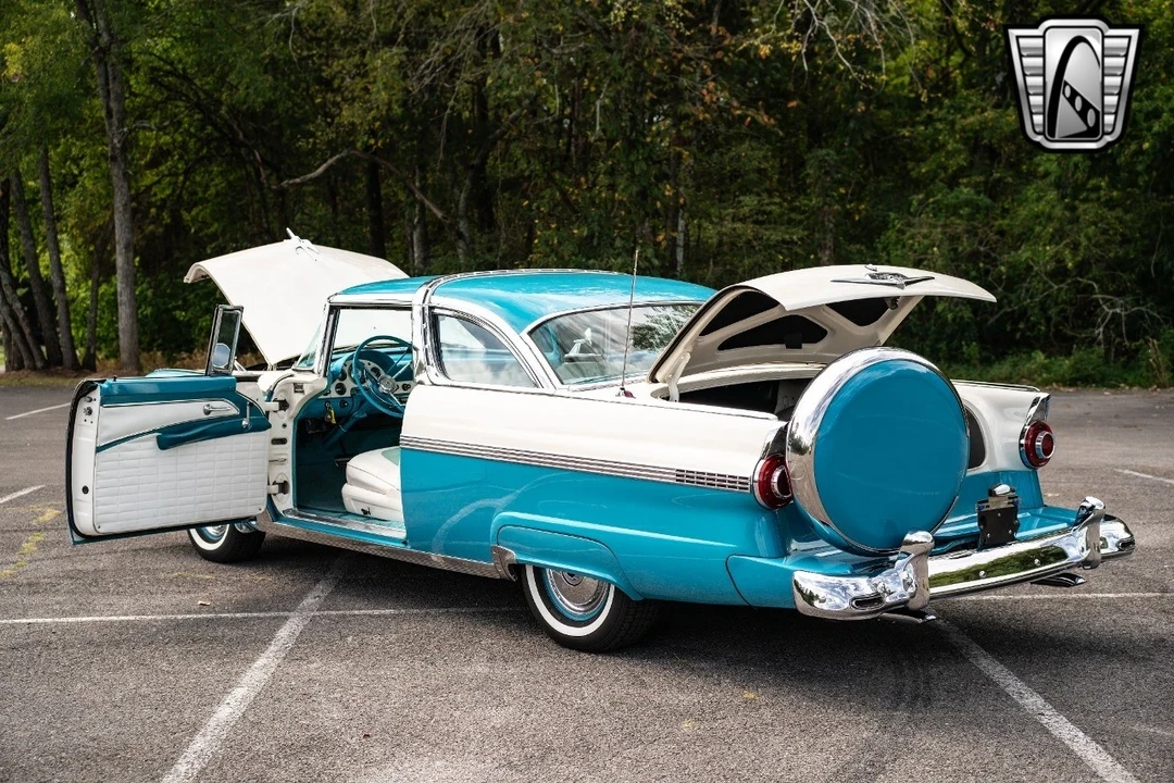 1956 Ford Fairlane 2nd Gen - Image 20 of 21