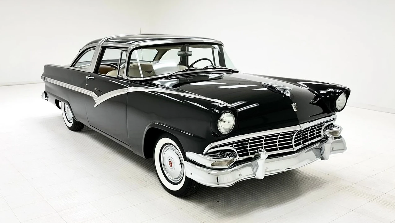 1956 Ford Fairlane 1st Gen - Image 7 of 31