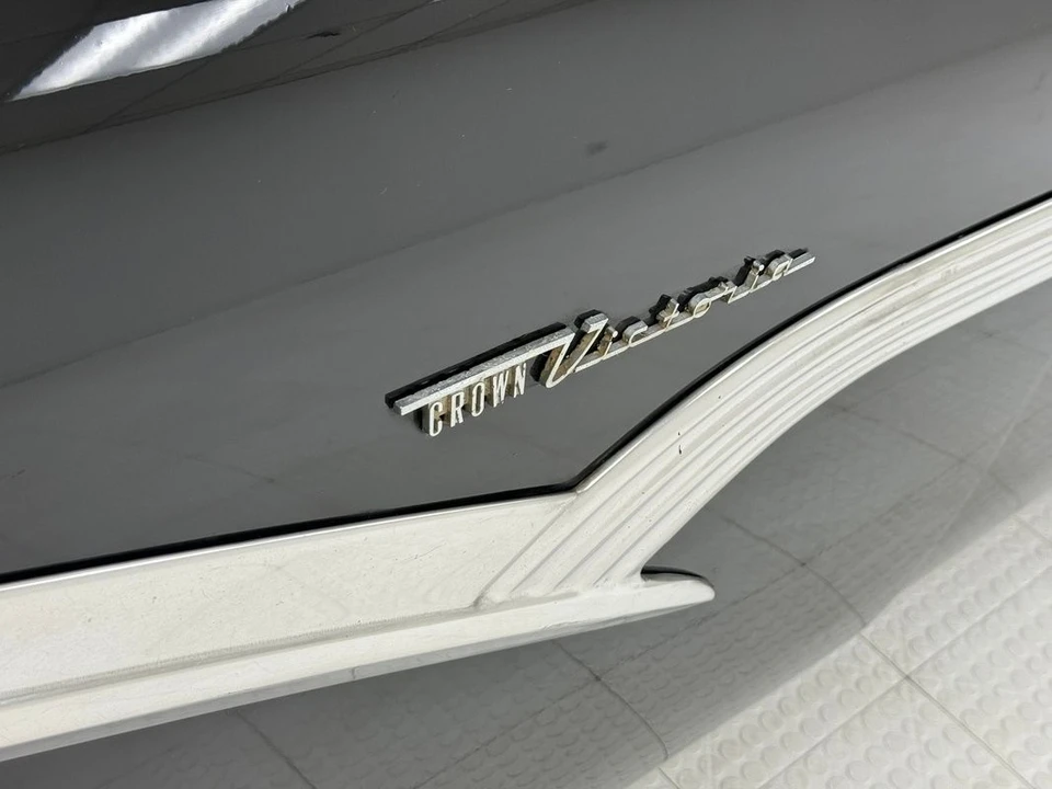 1956 Ford Fairlane 1st Gen - Image 16 of 31