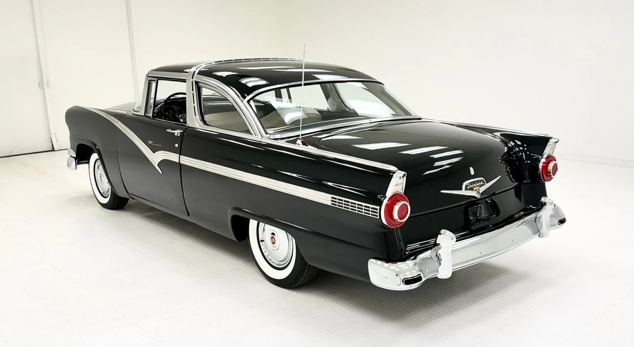 1956 Ford Fairlane 2nd Gen - Image 3 of 12