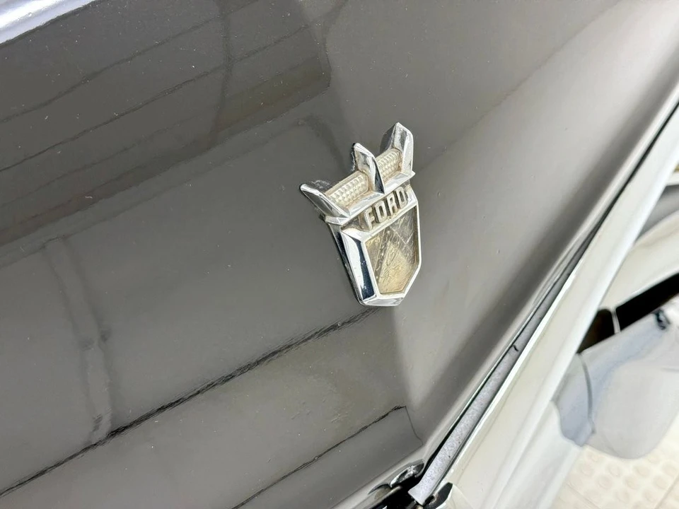 1956 Ford Fairlane 1st Gen - Image 11 of 31