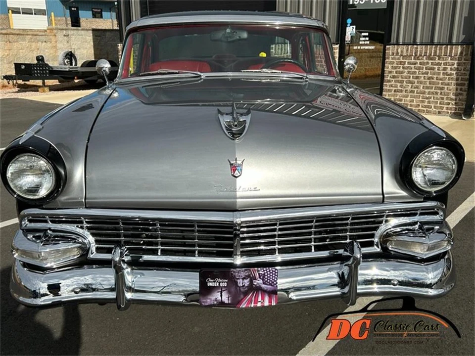 1956 Ford Fairlane 1st Gen - Image 10 of 31