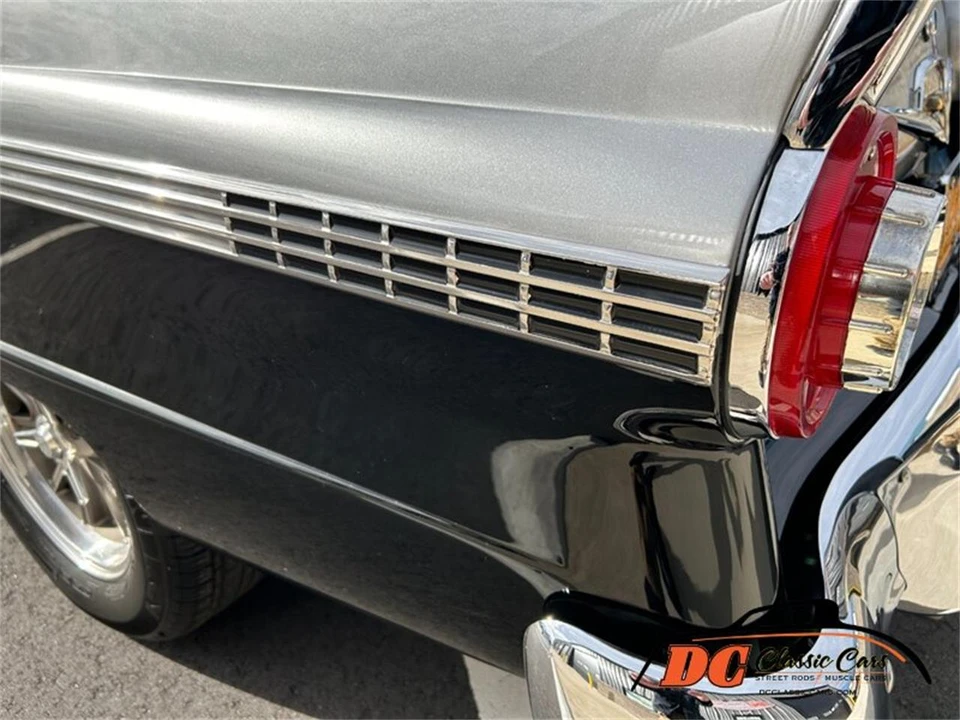 1956 Ford Fairlane 1st Gen - Image 22 of 31