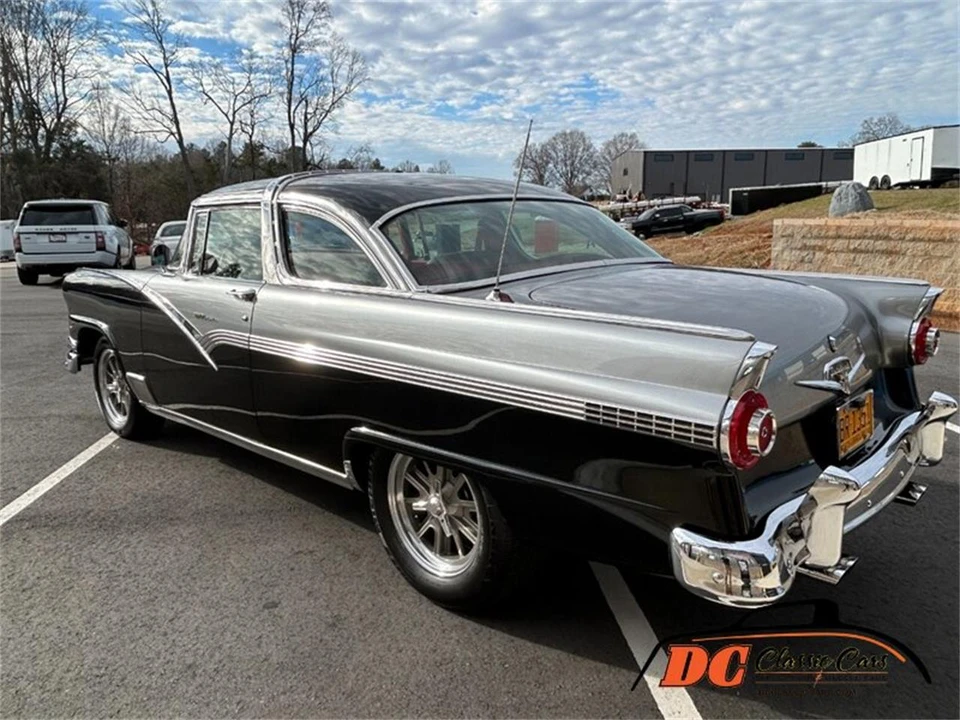 1956 Ford Fairlane 1st Gen - Image 5 of 31