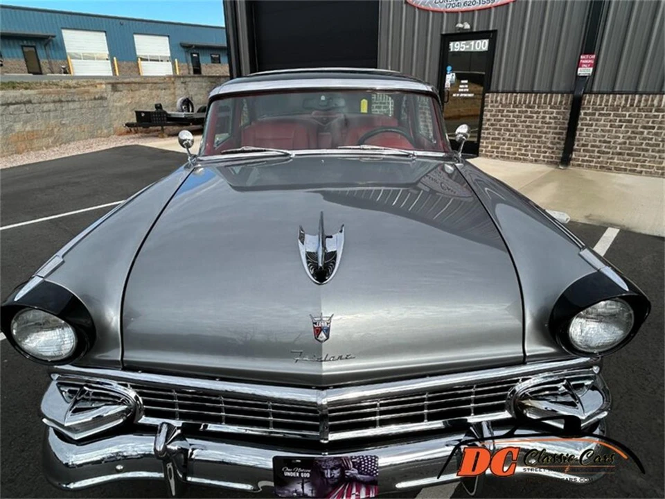 1956 Ford Fairlane 1st Gen - Image 11 of 31