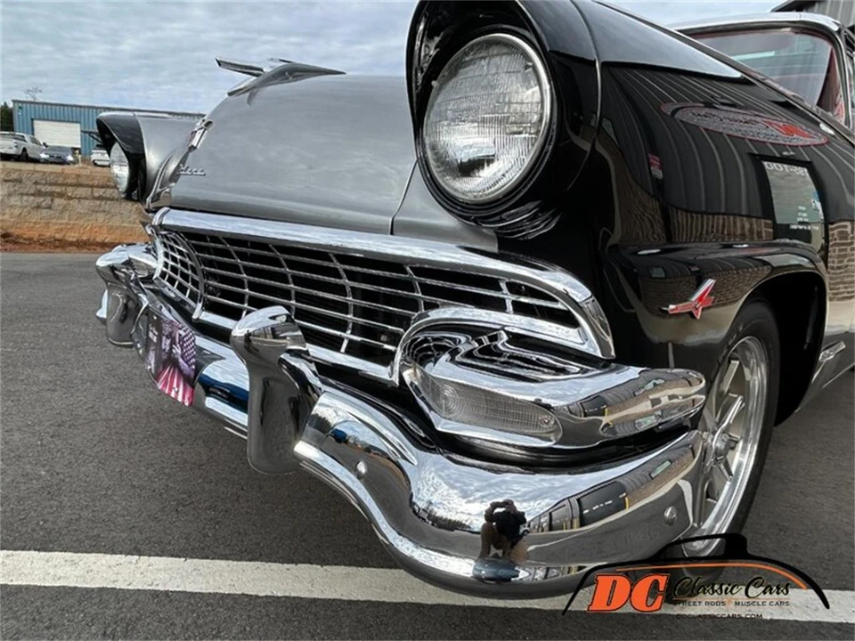 1956 Ford Fairlane 1st Gen - Image 12 of 31