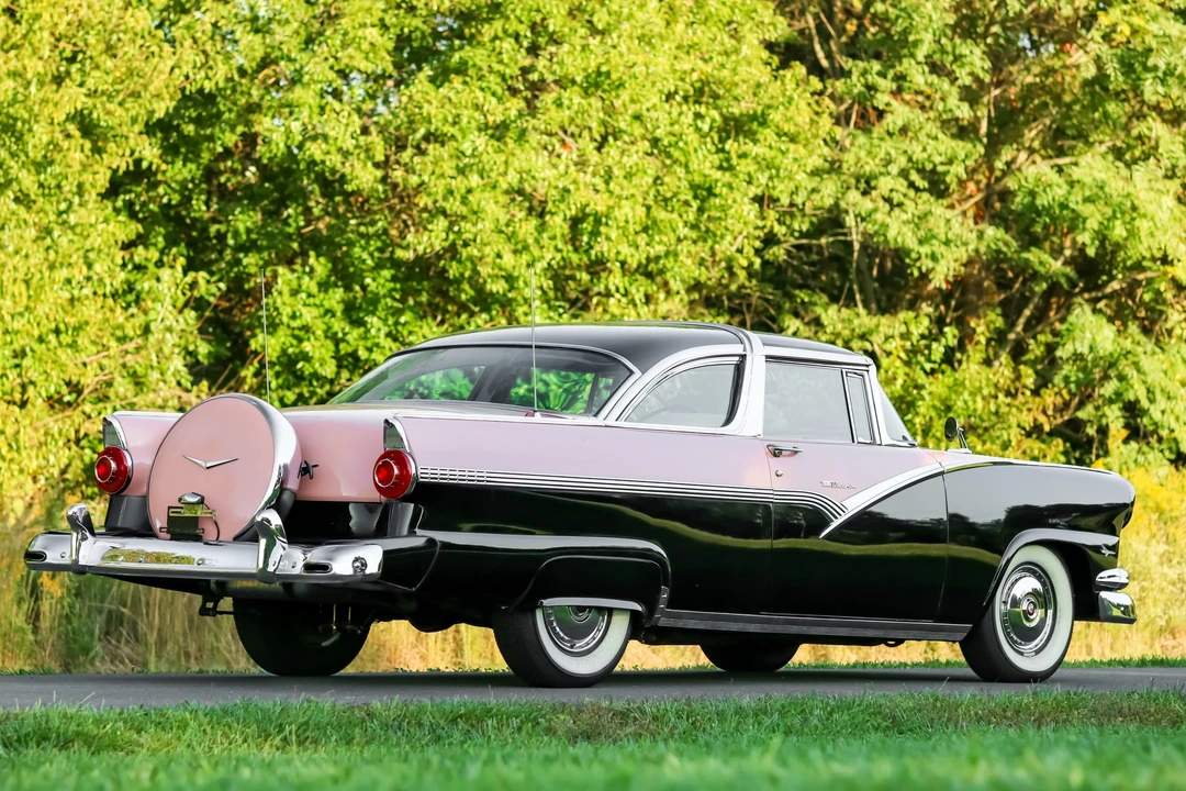 1956 Ford Fairlane 2nd Gen - Image 18 of 31