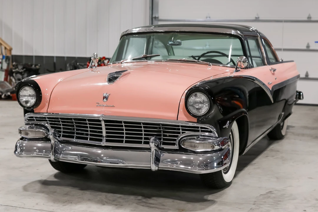 1956 Ford Fairlane 2nd Gen - Image 27 of 31