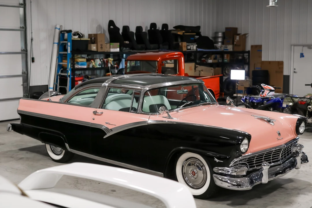 1956 Ford Fairlane 2nd Gen - Image 24 of 31