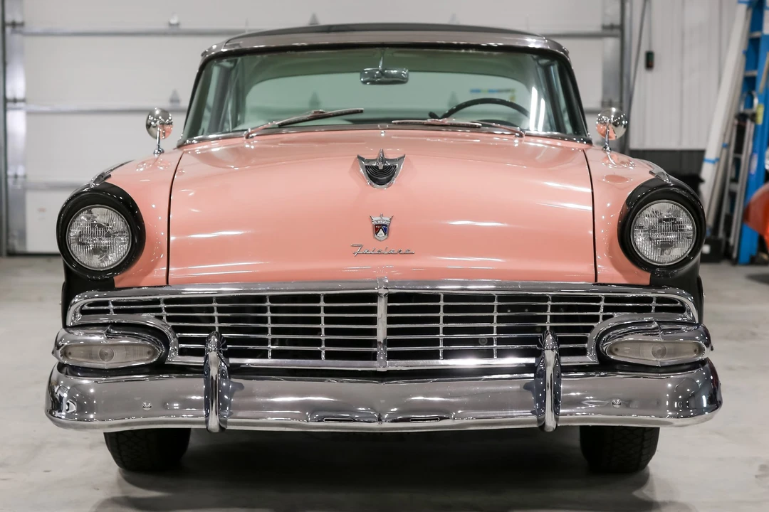 1956 Ford Fairlane 2nd Gen - Image 26 of 31