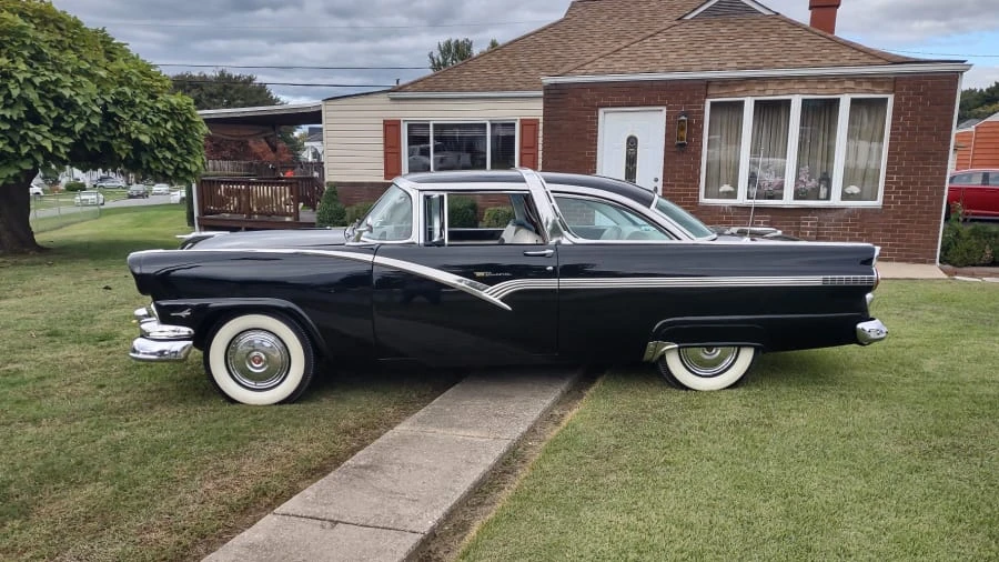 1956 Ford Fairlane 1st Gen - Image 2 of 14