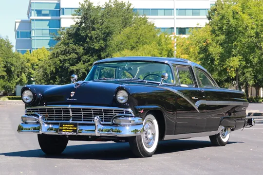 1956 Ford Fairlane Crown Victoria Skyliner