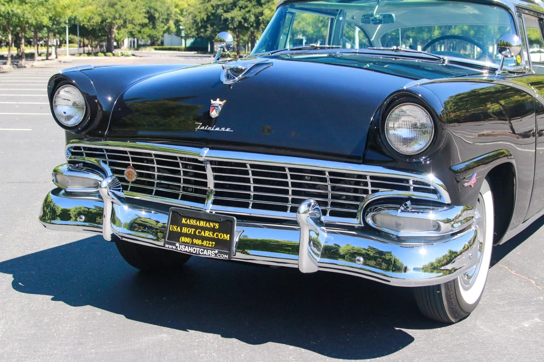 1956 Ford Fairlane 1st Gen - Image 19 of 31