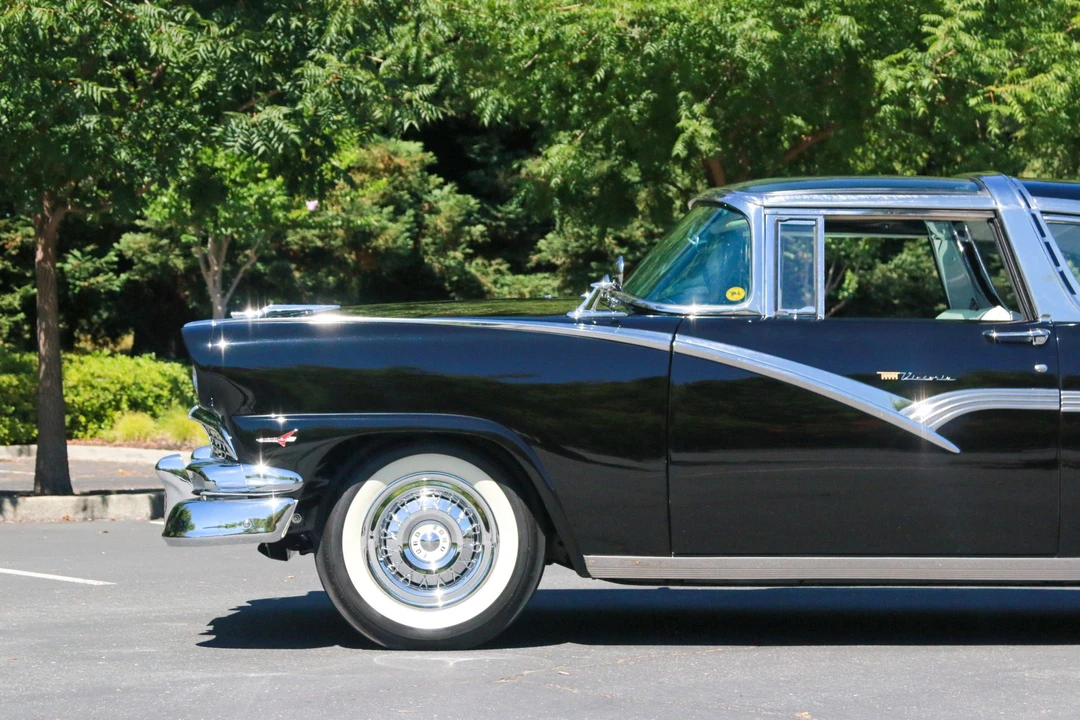 1956 Ford Fairlane 1st Gen - Image 22 of 31