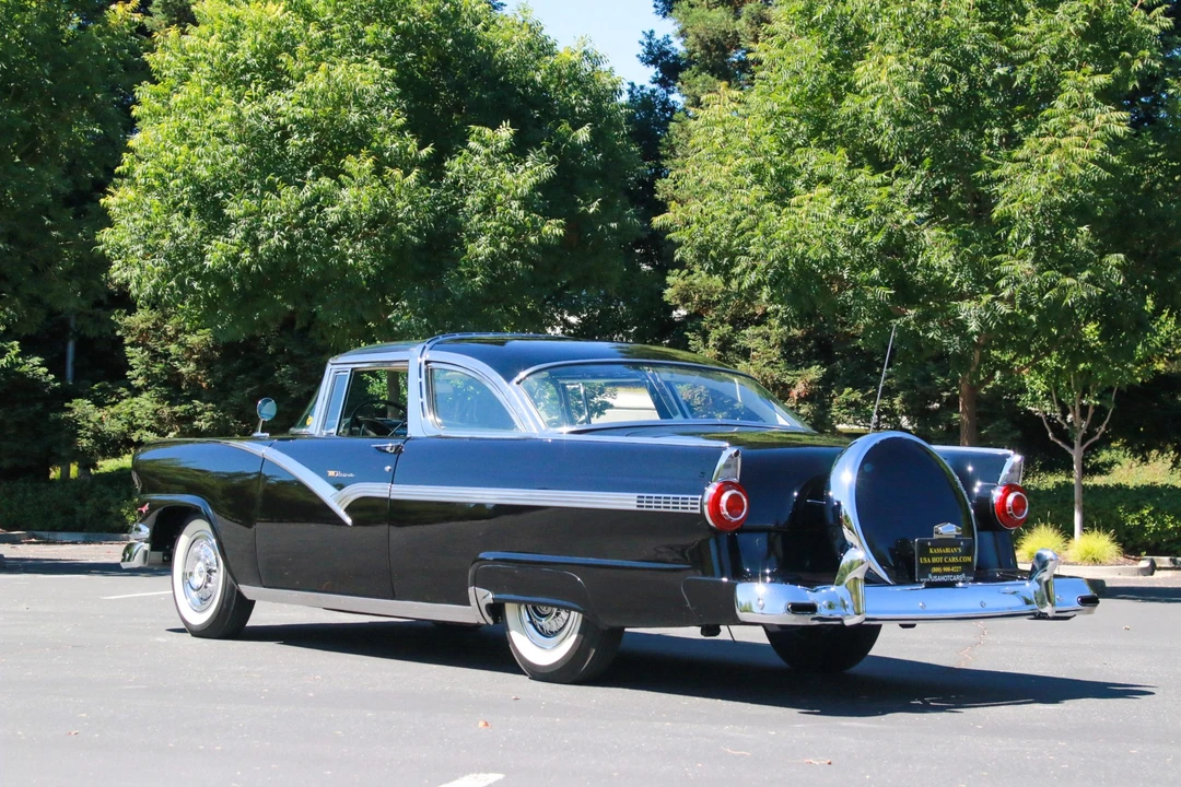 1956 Ford Fairlane 1st Gen - Image 8 of 31