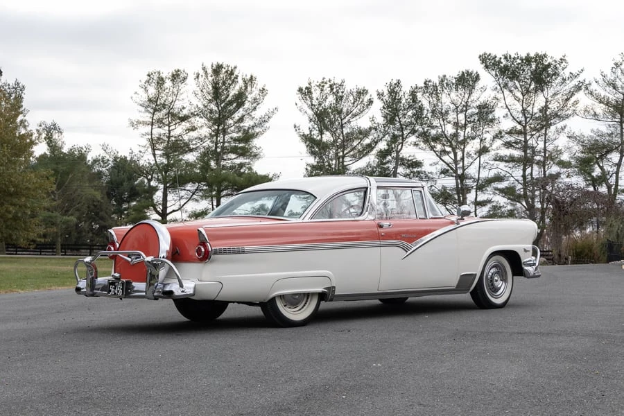 1956 Ford Fairlane 1st Gen - Image 16 of 31