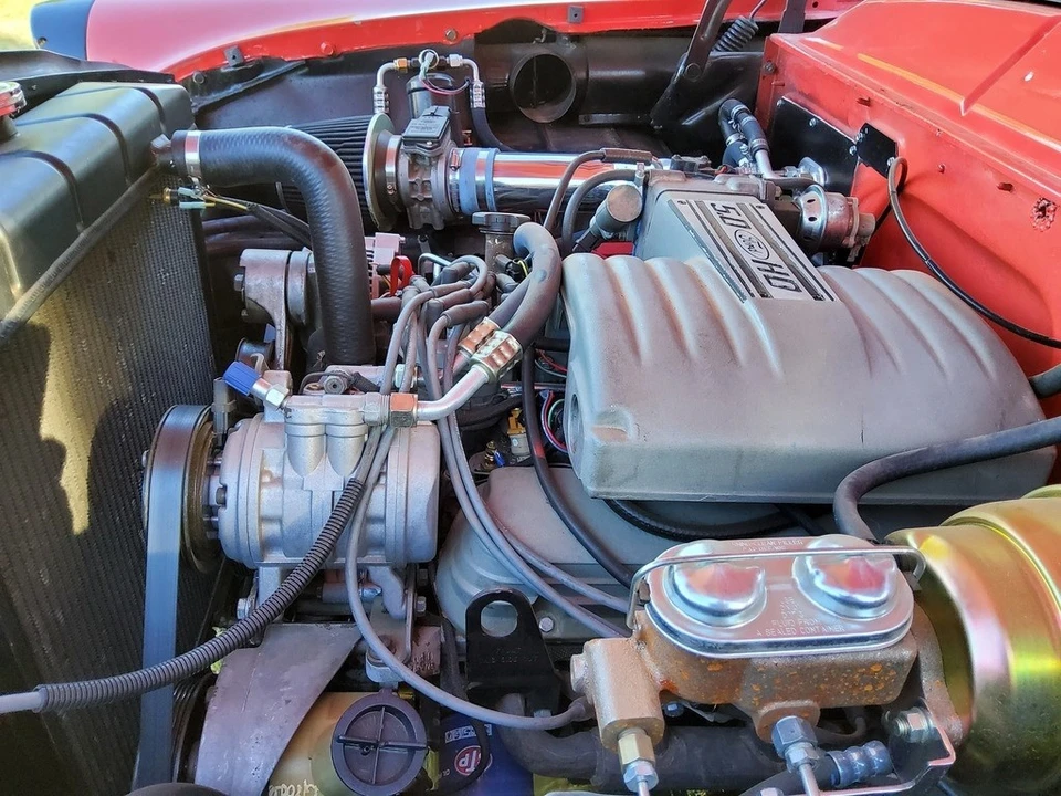 1956 Ford Fairlane 1st Gen - Image 15 of 18