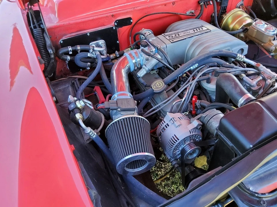 1956 Ford Fairlane 1st Gen - Image 13 of 18