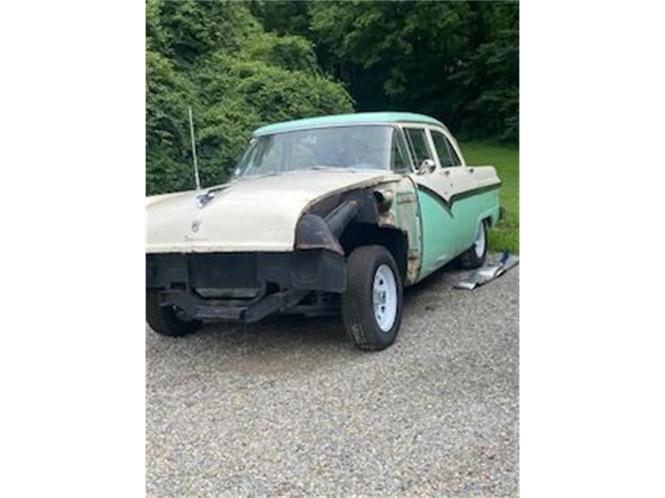 1956 Ford Fairlane 1st Gen - Image 9 of 29
