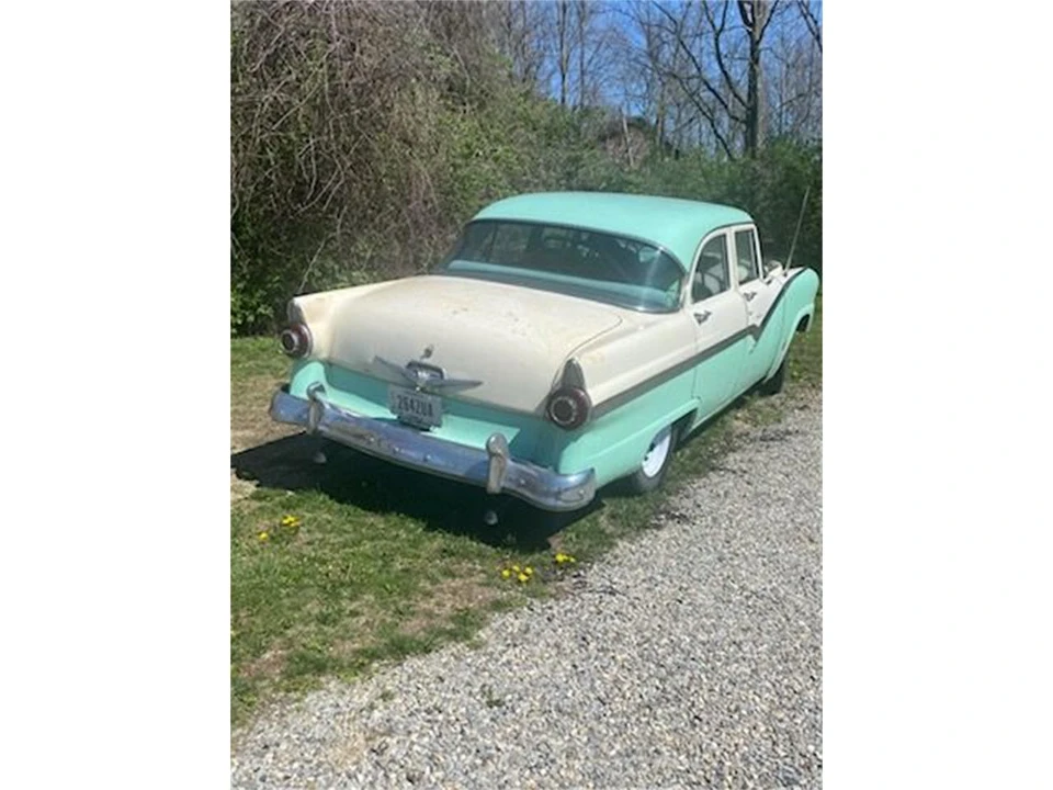 1956 Ford Fairlane 1st Gen - Image 27 of 29