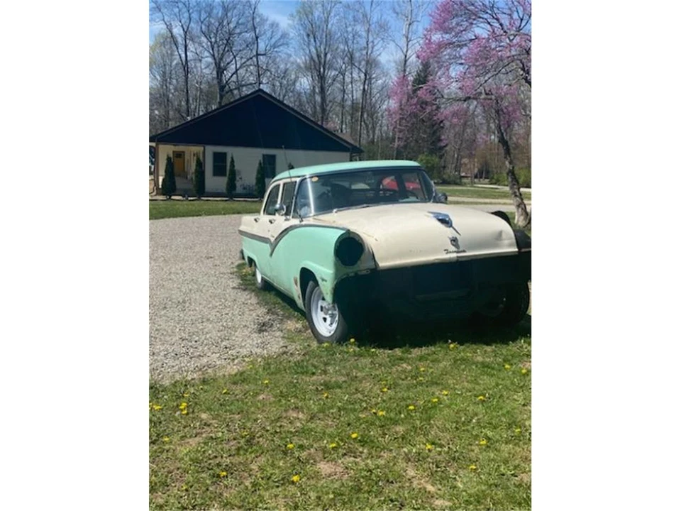 1956 Ford Fairlane 1st Gen - Image 28 of 29
