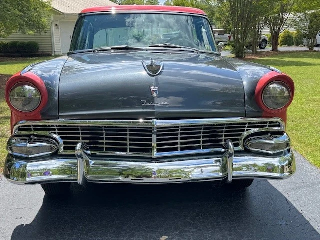1956 Ford Fairlane 1st Gen - Image 15 of 20