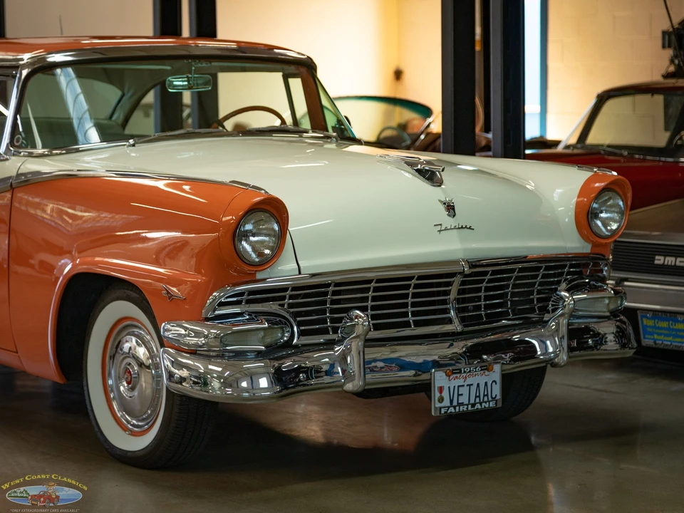 1956 Ford Fairlane 1st Gen - Image 13 of 31