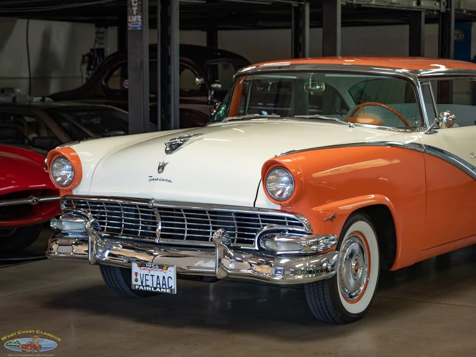 1956 Ford Fairlane 1st Gen - Image 9 of 31