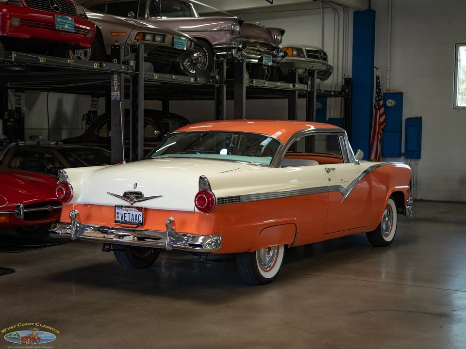1956 Ford Fairlane 1st Gen - Image 25 of 31