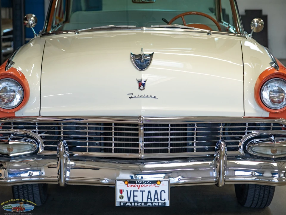 1956 Ford Fairlane 1st Gen - Image 16 of 31