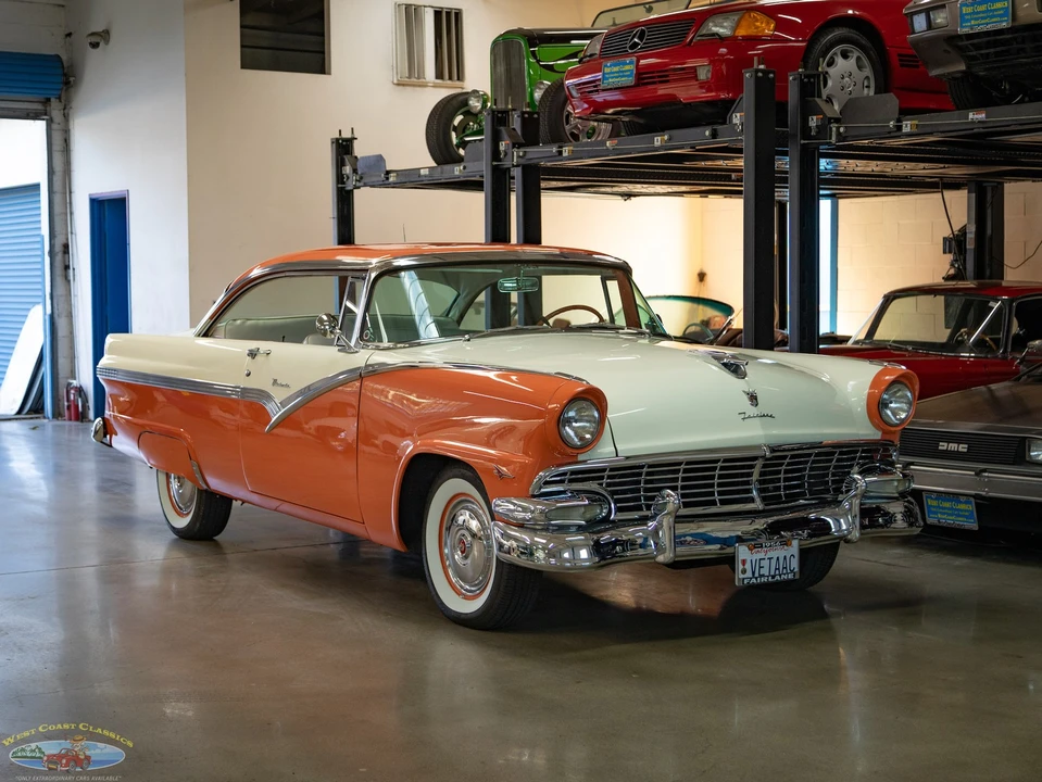 1956 Ford Fairlane 1st Gen - Image 11 of 31