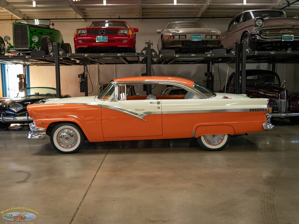 1956 Ford Fairlane 1st Gen - Image 7 of 31