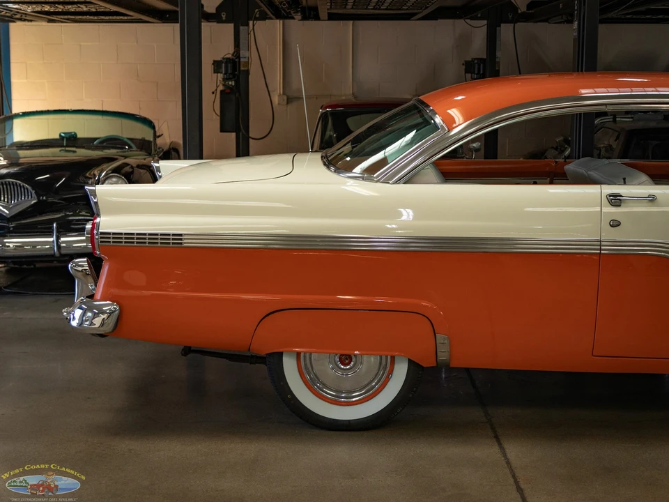 1956 Ford Fairlane 1st Gen - Image 2 of 31