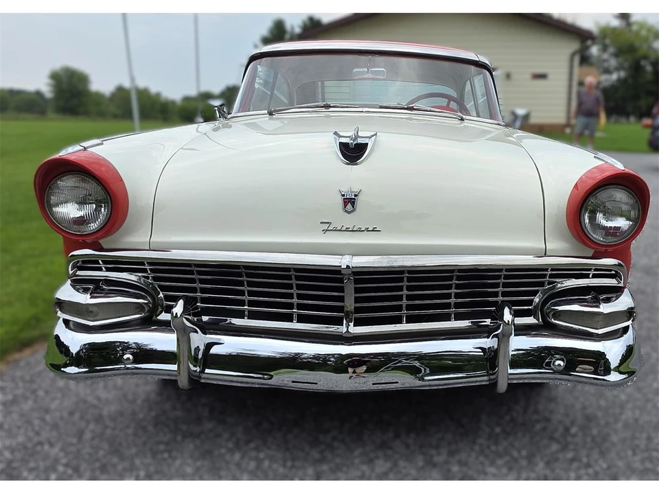 1956 Ford Fairlane 1st Gen - Image 17 of 31